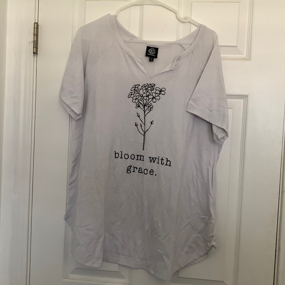 “Bloom with Grace” Graphic V Neck Tee